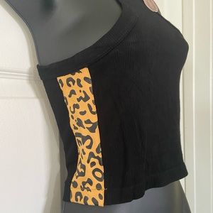 NWT 🖤🧡 Crop Top Ribbed Tank with Leopard sides